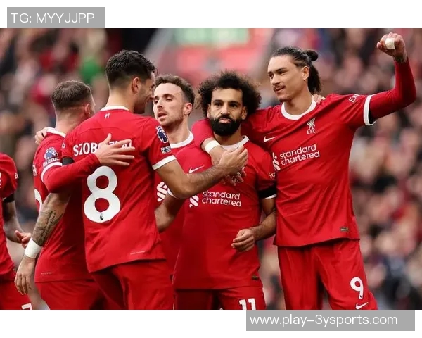 赫拉芬贝赫与凯塞多本赛季表现分析:前者进攻火力强劲后者防守稳固 赫拉芬贝赫与凯塞多本赛季表现分析:前者进攻火力强劲后者防守稳固