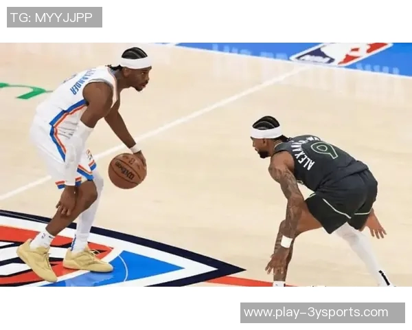 艾顿强势对决戈贝尔上赛季缺席让人遗憾场均数据差距明显 艾顿强势对决戈贝尔上赛季缺席让人遗憾场均数据差距明显