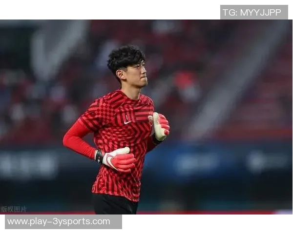 颜骏凌谈武磊动员作用强调球队争冠经验与心理负担轻松