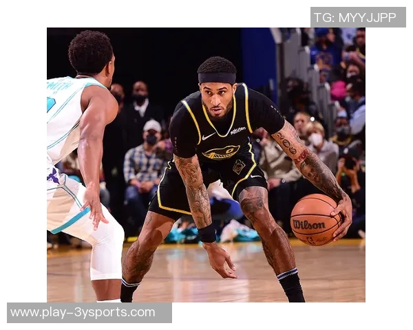 勇士高效投篮展现团队配合小佩顿强调流畅传球的重要性