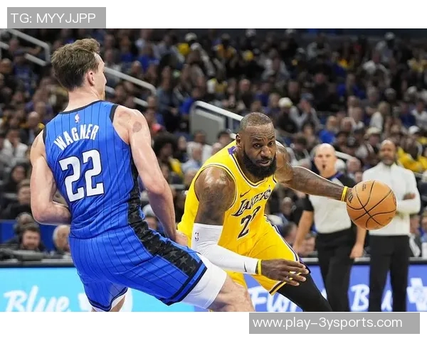 三连败再添伤痛里夫斯受伤詹姆斯沉默雷迪克痛批球队缺乏斗志